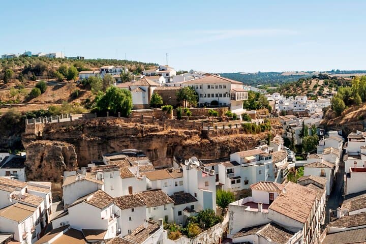 Day trip to Zahara, Setenil and Ronda from Seville