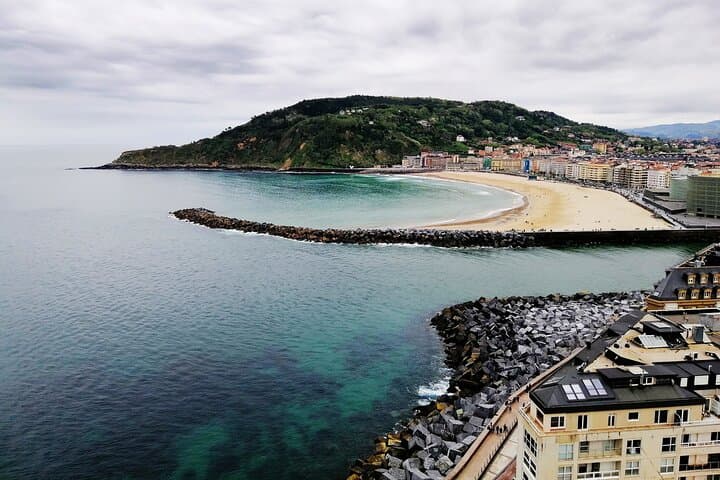 Private San Sebastián Tour from Bilbao with City Highlights