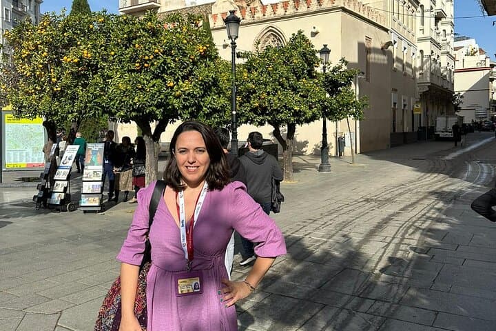 Historical and Private Tour about the hidden women in Seville