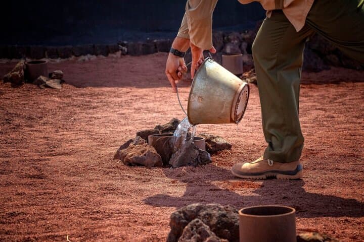 Geothermal experiments at Timanfaya