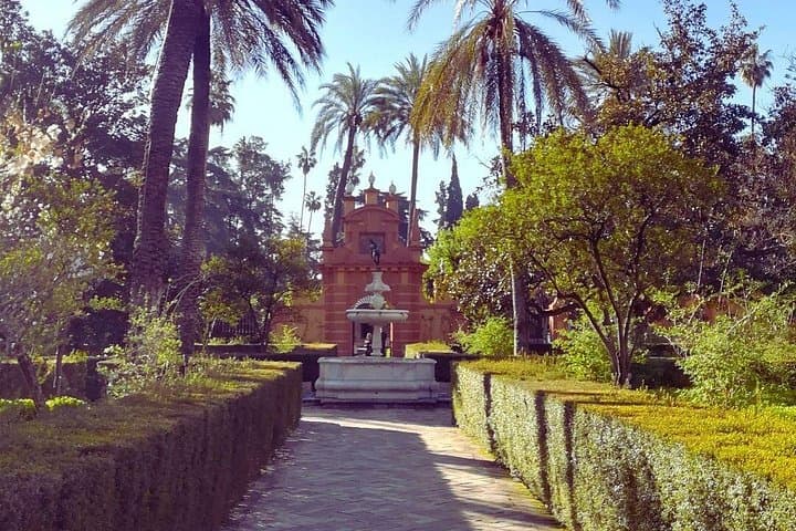 Following the tour, guests are invited to explore at their own pace. These gardens have set the stage for various popular series and movies, offering a unique behind-the-scenes experience.