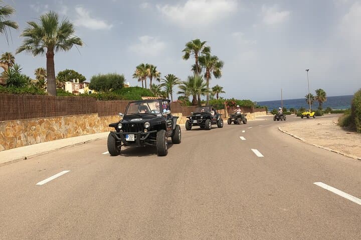 Jeep towards Cala Dor