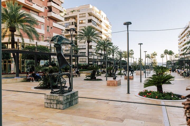 Dalli's Scultures in Avda del Mar