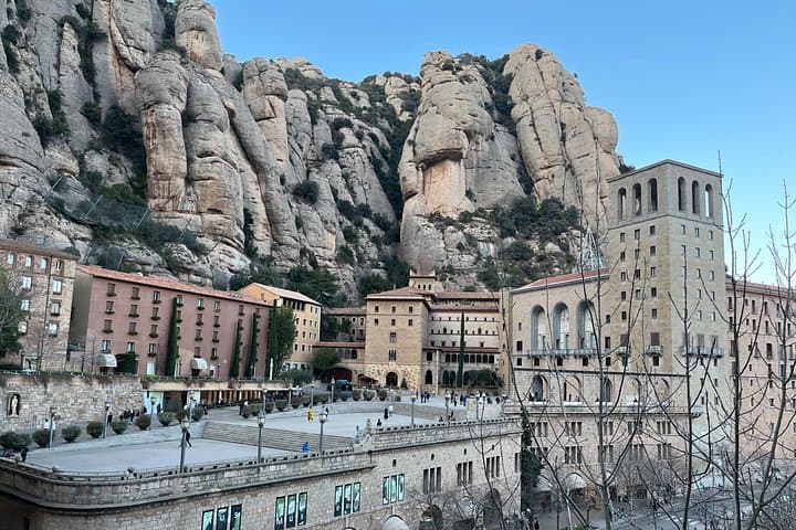 Montserrat Afternoon tour, easy hike and boys choir singing