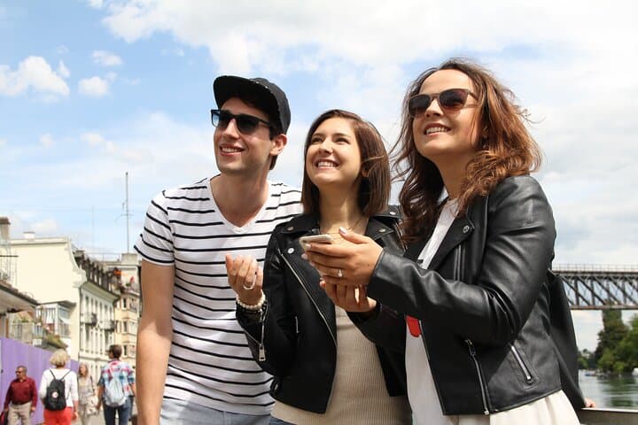 León Self-Guided City Walking Tour & Scavenger Hunt