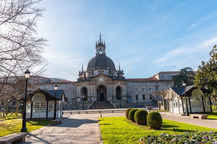 San Sebastian, Zumaia and Loyola Sanctuary Tour from Bilbao
