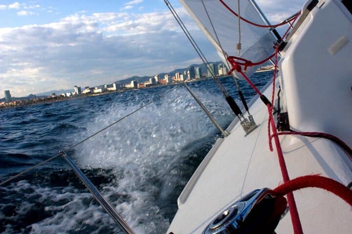 Private Sailing Trip with a Bottle of Cava in Barcelona