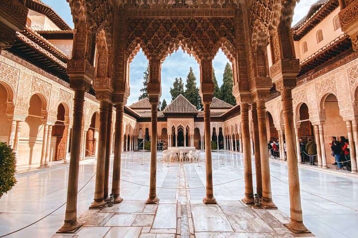 Granada Alhambra Private Tour from Motril Puerto