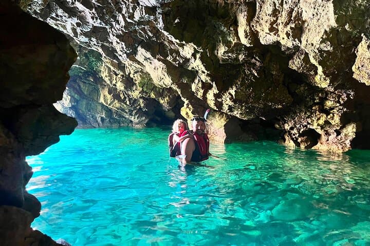 Turquoise Cave Coastal Kayak & Snorkel Tour