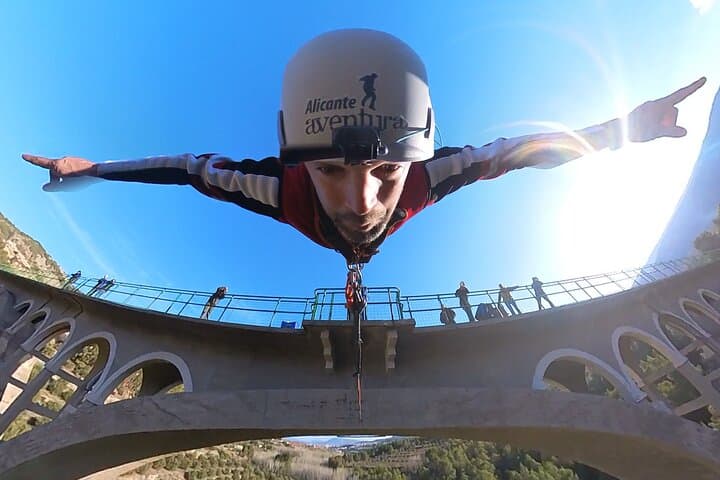 Bungee jumping in Alcoy