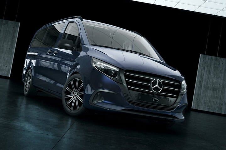 MiniVan Departure transfer from Marbella to Málaga airport AGP