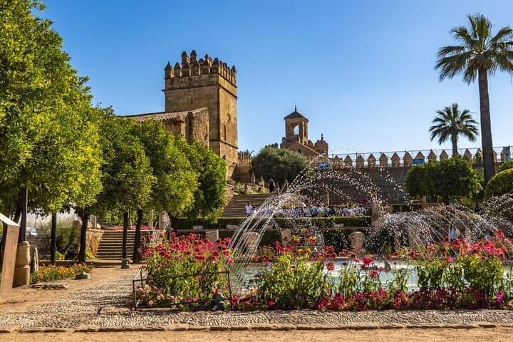 3-Hour Private Tour of Cordoba Weekends Tickets included
