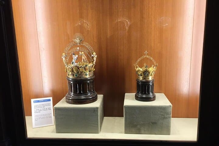 Crowns of the Virgin of the Kings