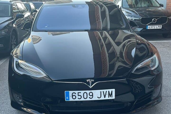 Private Transfer from Barcelona Airport to Cambrils