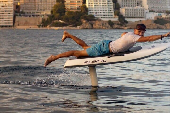 E-Foil Academy Mallorca | Learn to fly over the sea!