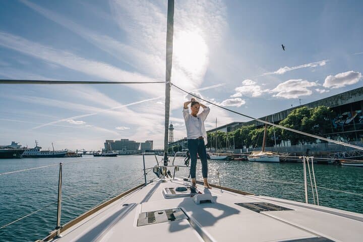 Barcelona: Sailing Tour with Tapas, Drinks, Swim & Sunset Option