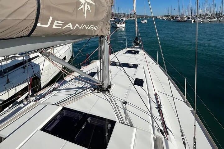 Private Sunset Cruise on Sailing Boat