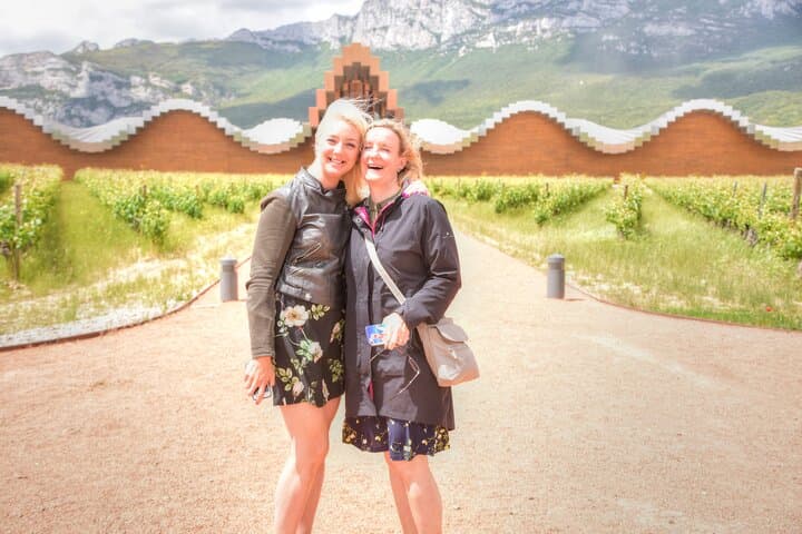 Private Full Day Wine Tour in Rioja