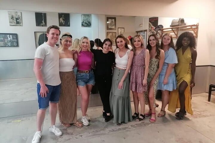 Barcelona: Latin Dance and Salsa Class Experience