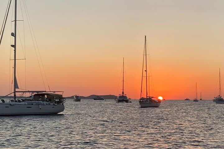 Sail Beyond The Bleu: A Formentera Day Escape!