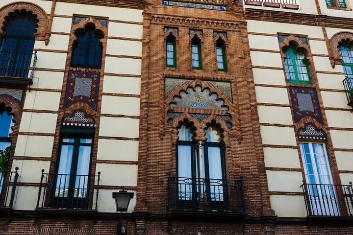 Exclusive walking tour of Seville, max 10 travelers