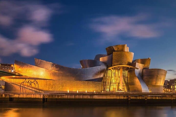 Bilbao Must See Attractions Walking Tour With A Guide