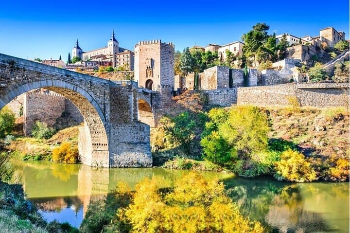 Toledo Private Walking Tour with A Licensed Guide