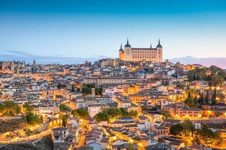 Toledo Private Walking Tour with A Licensed Guide