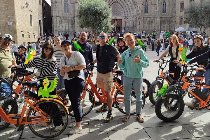 Barcelona bike tour with French guide 20-ТOP, bike/eBike