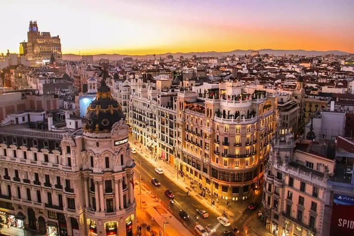 Madrid to Lisbon to 3 stops : Toledo, Merida & Evora