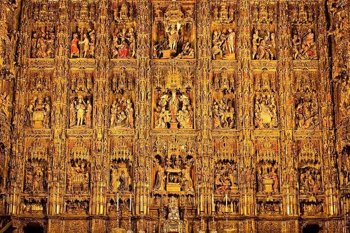 Sevilla: Guided tour to Cathedral and Giralda