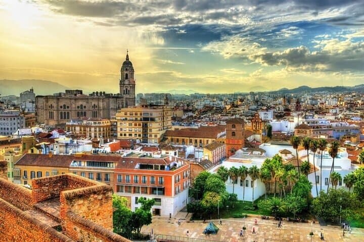 Malaga Highlights Private Bike Tour With A Guide