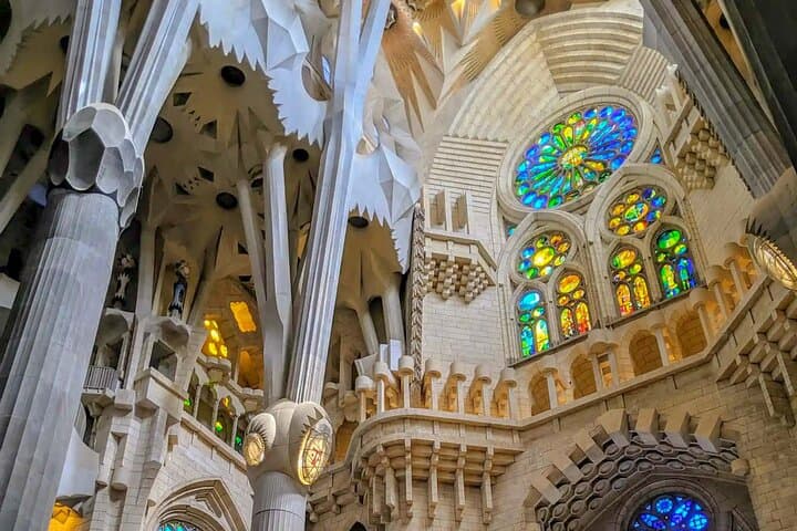 Sagrada Familia Skip the Line Guided Tour