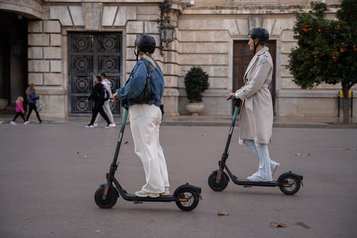 Scoot 'n See Valencia | Electric Scooter Sightseeing Tour