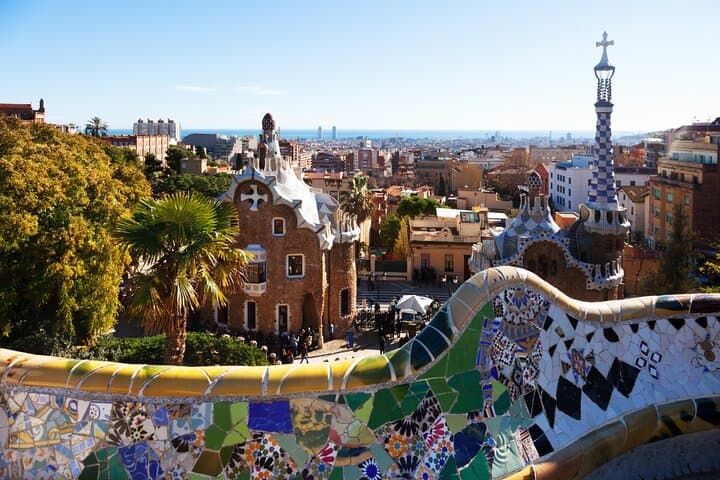 Historic Barcelona: Exclusive Private Tour with a Local