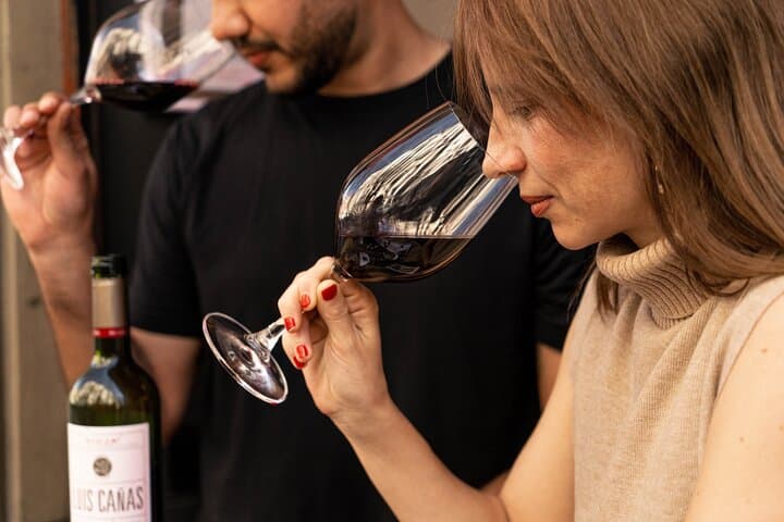Barcelona Small Group Wine & Tapas Tour with a Sommelier