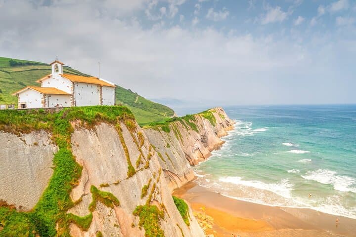 Private Tour of San Sebastian, Zumaia and Loyola