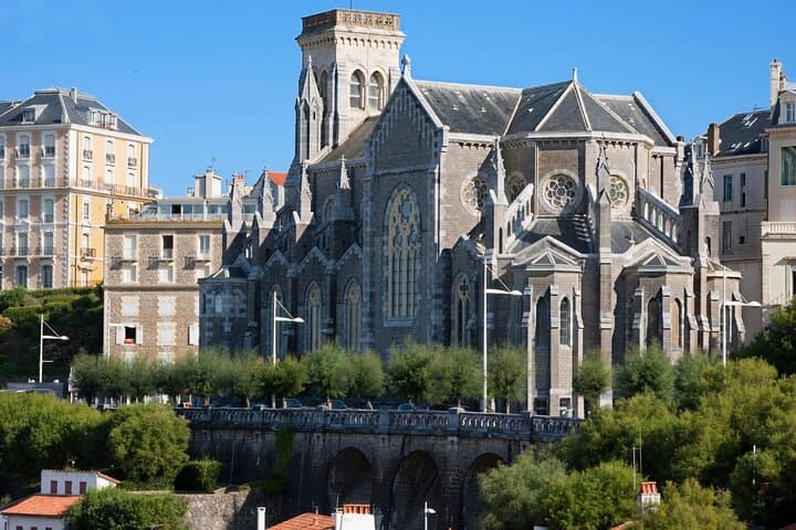 Private Tour of San Sebastian and Biarritz with Tour Guide