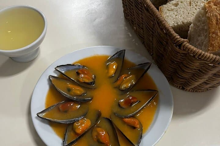 Tapas Tour of Santiago de Compostela