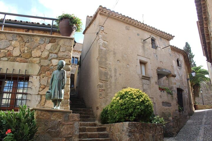 Costa Brava Beach Tour from Barcelona to Tossa de Mar
