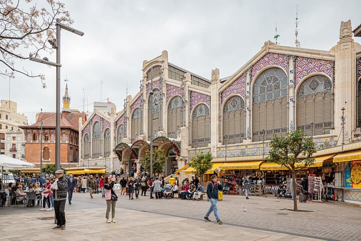 Valencia Unveiled: A Private Walking Tour Through Time