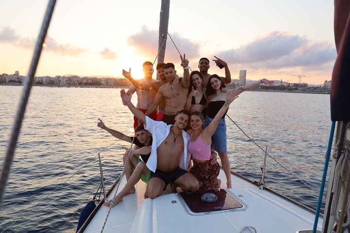 Private Skipper Sailing Tour for up to 11 people