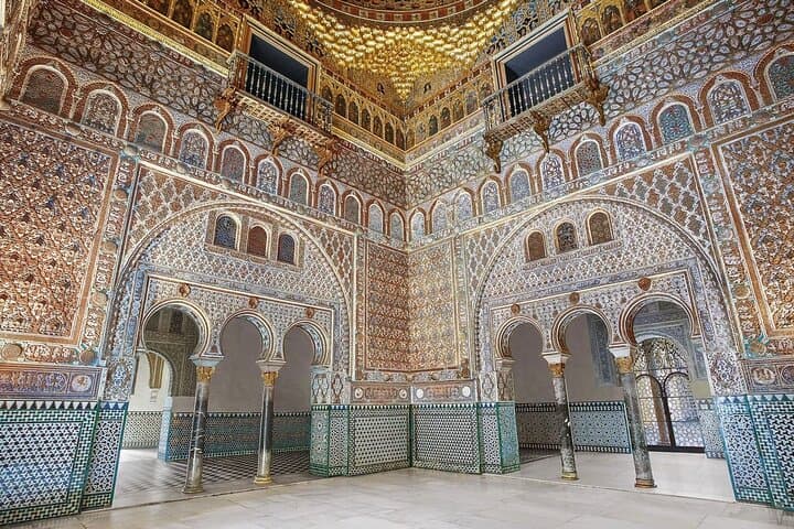Guided Tour of the Royal Alcazar of Seville with Admission Included