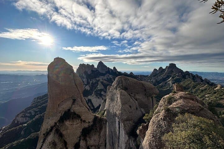 Ascension to Sant Jeroni and bivouac night in Montserrat