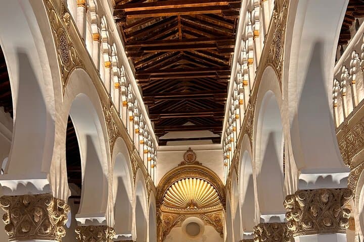 Private Tour in Toledo 8 hours with private guide and driver