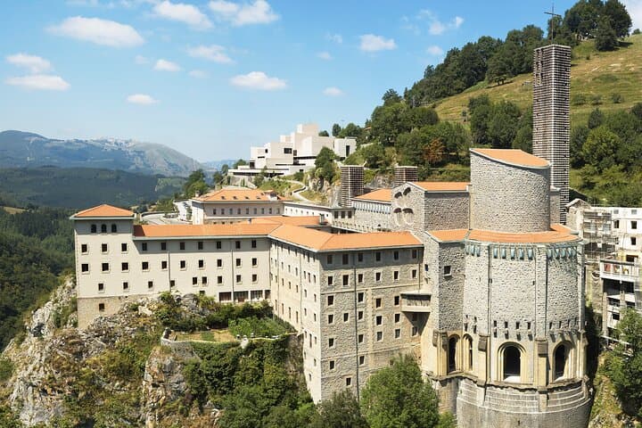 Oñati and Aranzazu from San Sebastian