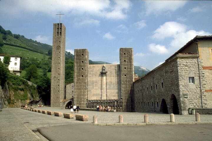 Oñati and Aranzazu from San Sebastian