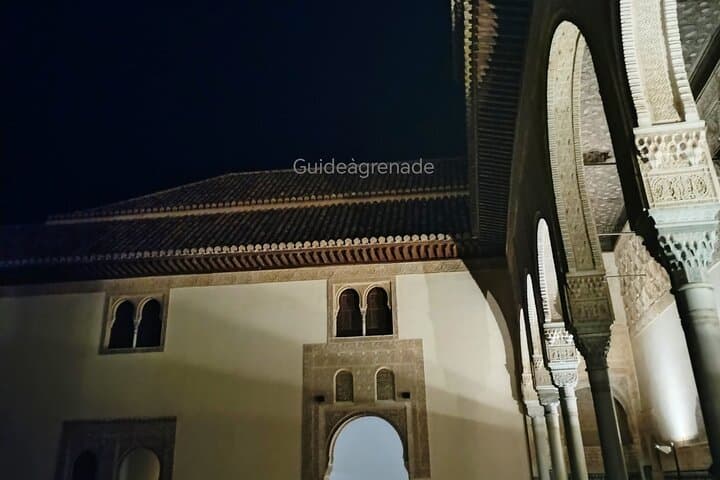 Night Tour of Alhambra and the Nasrid Palaces