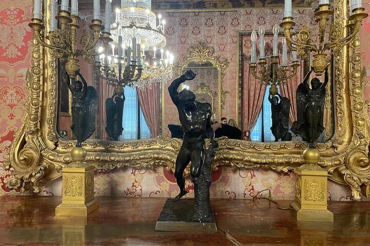 Madrid Royal Palace Tour - Semi private