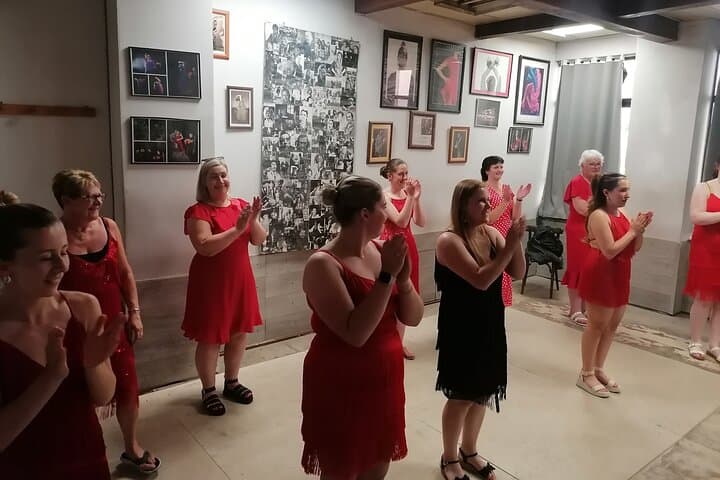 Sevilla Latin Dance and Salsa Class Experience